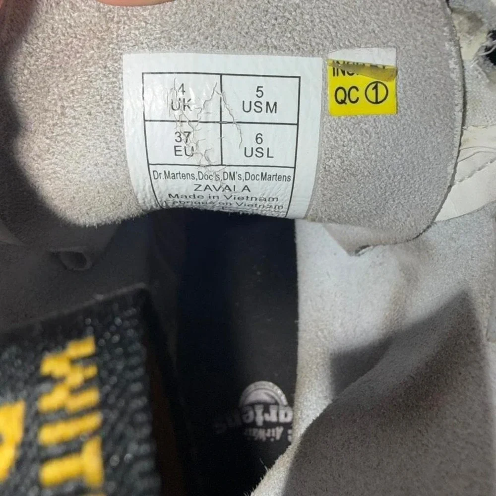 Dr. Martens white platform boots women ‎ size 6